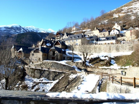 Location - Résidence Armazan - Saint-Lary-Soulan - Midi-Pyrénées - France Location - Résidence Armazan - Saint-Lary-Soulan - Midi-Pyrénées - France