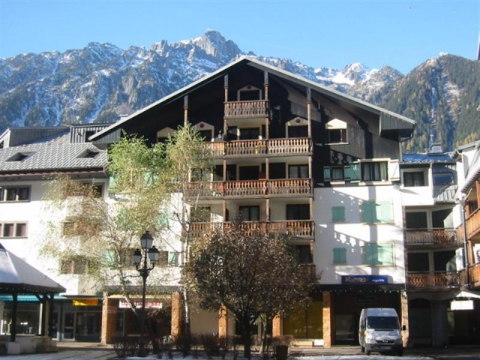 Location - Bâtiment G& - Chambéry - Rhône-Alpes - France Location - Bâtiment G& - Chambéry - Rhône-Alpes - France