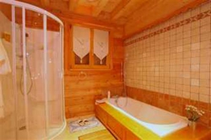 Location - Chalet Le Cairn - Chamonix-Mont-Blanc - Rhône-Alpes - France Location - Chalet Le Cairn - Chamonix-Mont-Blanc - Rhône-Alpes - France