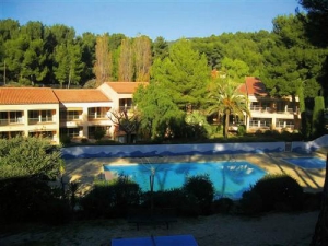 Location - Résidence Odalys Le Vallon du Roy - Sanary-sur-Mer - Provence-Alpes-Côte d'Azur - France Location - Résidence Odalys Le Vallon du Roy - Sanary-sur-Mer - Provence-Alpes-Côte d'Azur - France