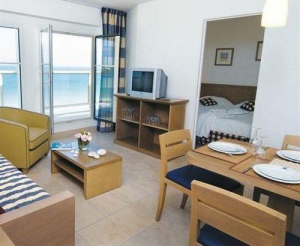 Location - Reine Marine - Saint-Malo - Bretagne - France Location - Reine Marine - Saint-Malo - Bretagne - France