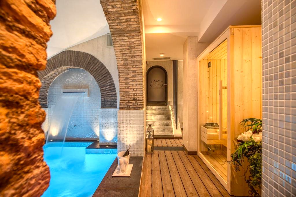 Rome - Boutique Relais Barozzi & SPA 4* 117€ / nuit pour 2 pers, Chambre double en Hôtel Spa | 1019 Rome - Boutique Relais Barozzi & SPA 4* 117€ / nuit pour 2 pers, Chambre double en Hôtel Spa | 1019