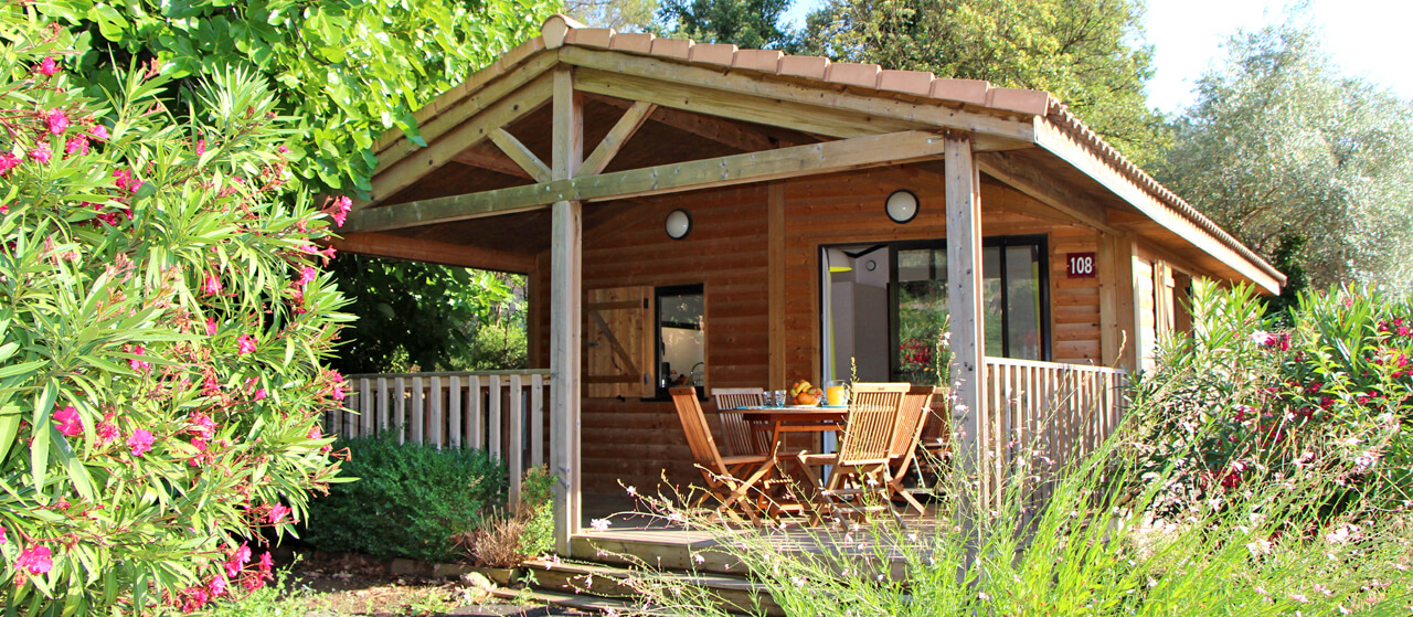 Superdeal Camping - Solliès-Toucas - Provence-Alpes-Côte d'Azur - Grand Bleu Le Galoubet - dès dès 258la semaine la semaine Superdeal Camping - Solliès-Toucas - Provence-Alpes-Côte d'Azur - Grand Bleu Le Galoubet - dès dès 258la semaine la semaine
